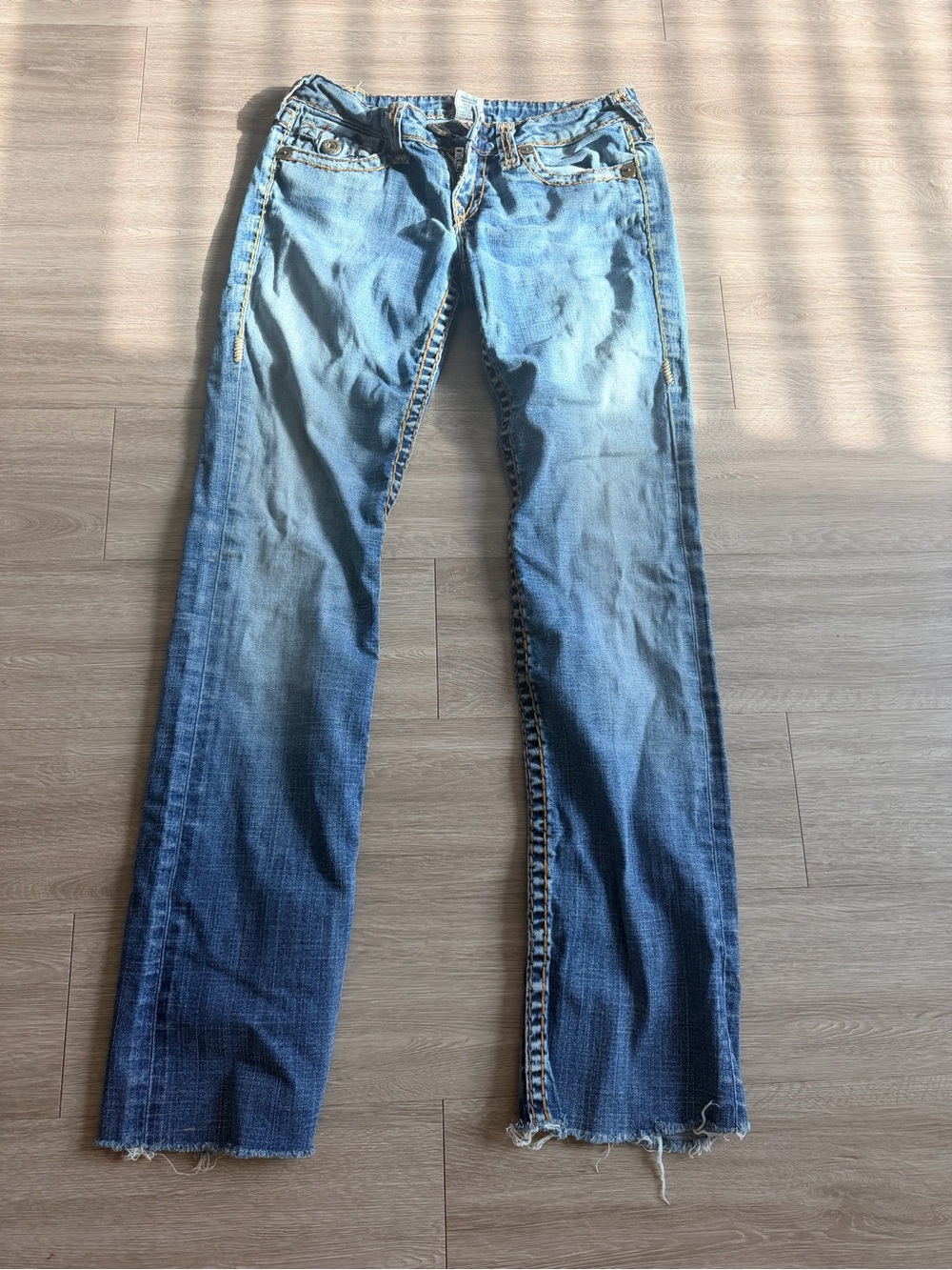 Women’s Straight Fit Blue Washed Denim Jeans